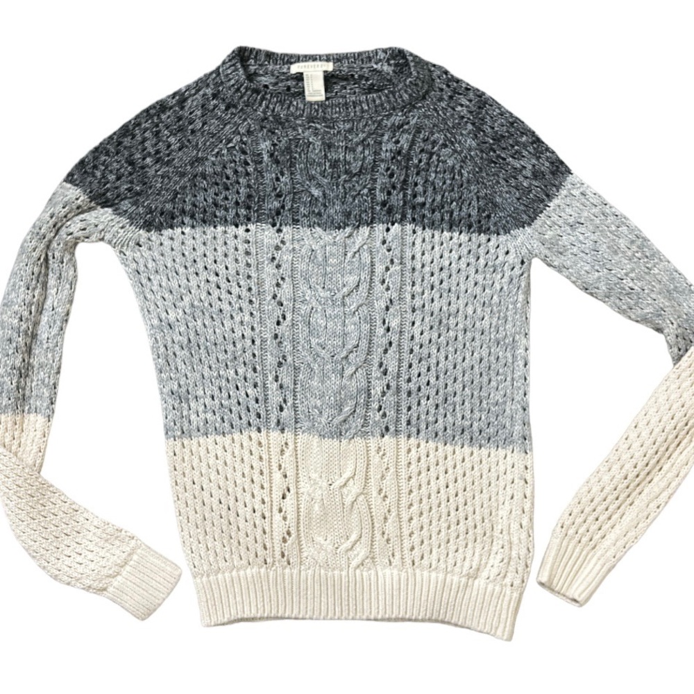 FOREVER 21 ColourBlock Open Knit Argyle Crochet Sweater With Long Sleeves Grey S
